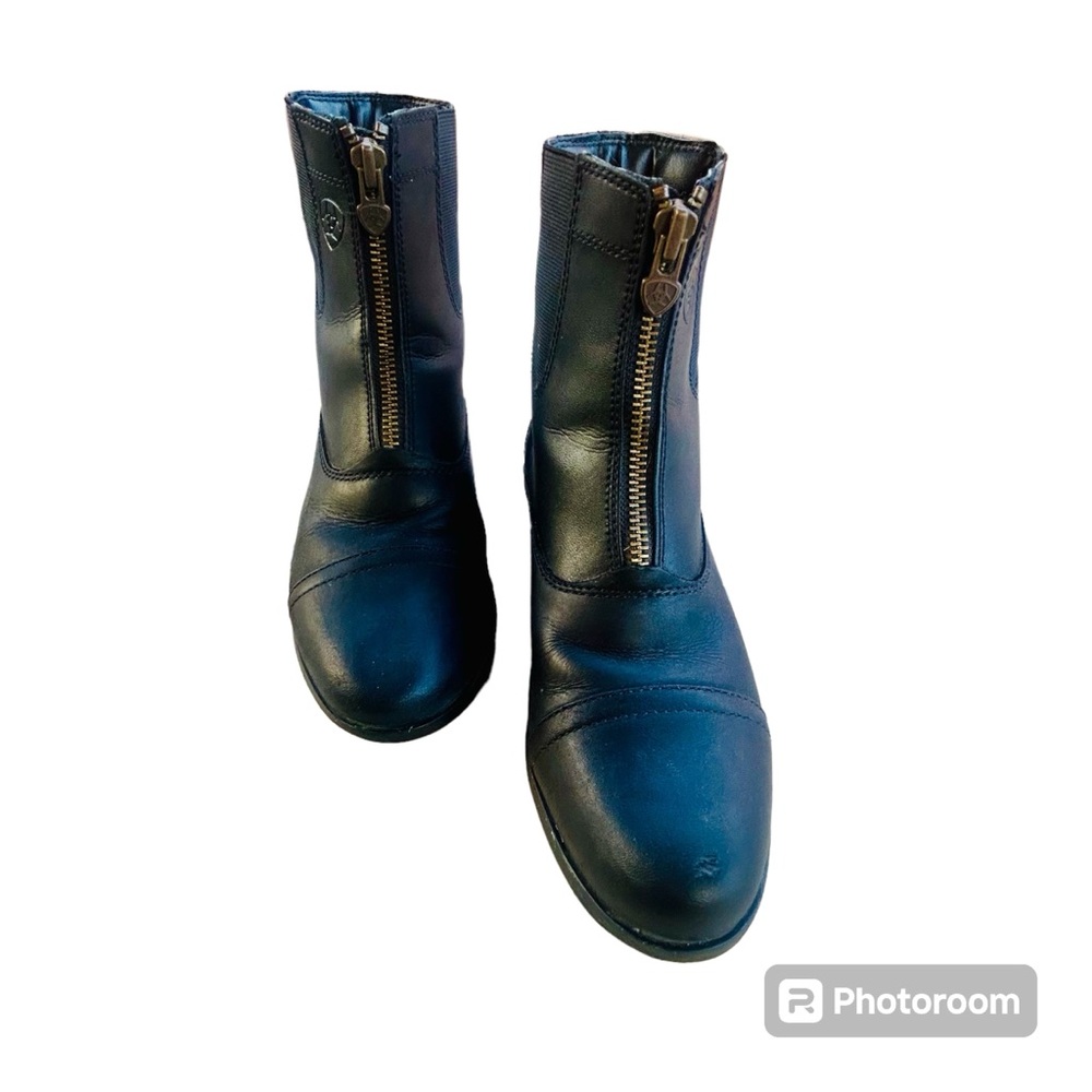 ARIAT Women’s Scout Front Zip Black Paddock Boot - Size 7.5B